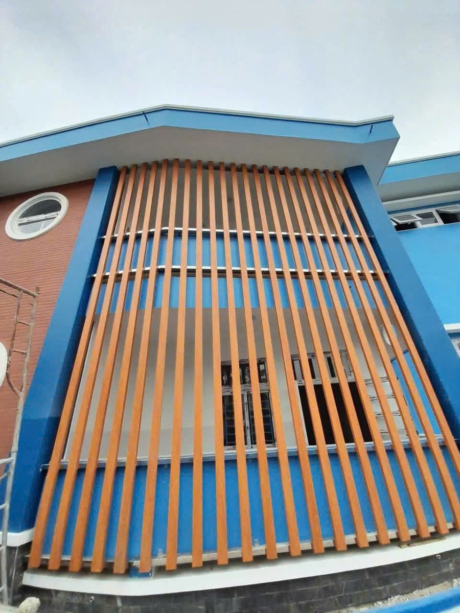 Thi công cửa nhôm xingfa tại trường Mẫu Giáo Phú An