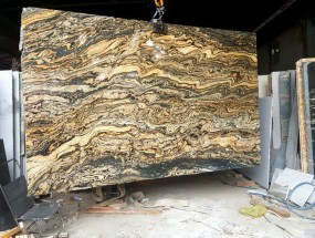 Granite 020